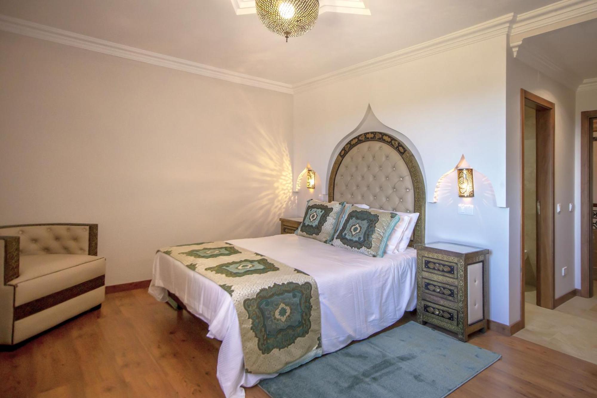 Al Karob Yoga Boutique Hotel Guia Kültér fotó