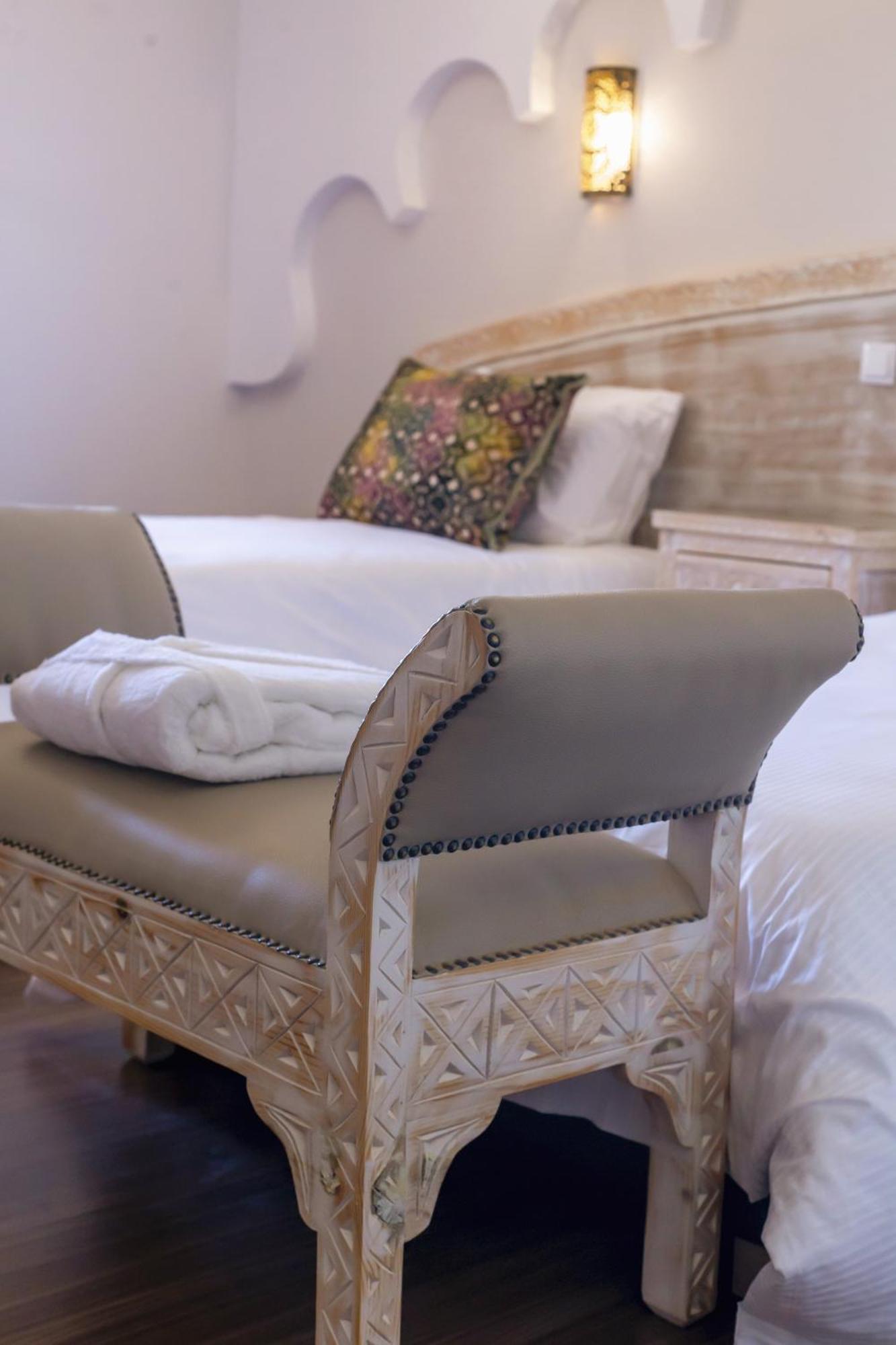 Al Karob Yoga Boutique Hotel Guia Kültér fotó
