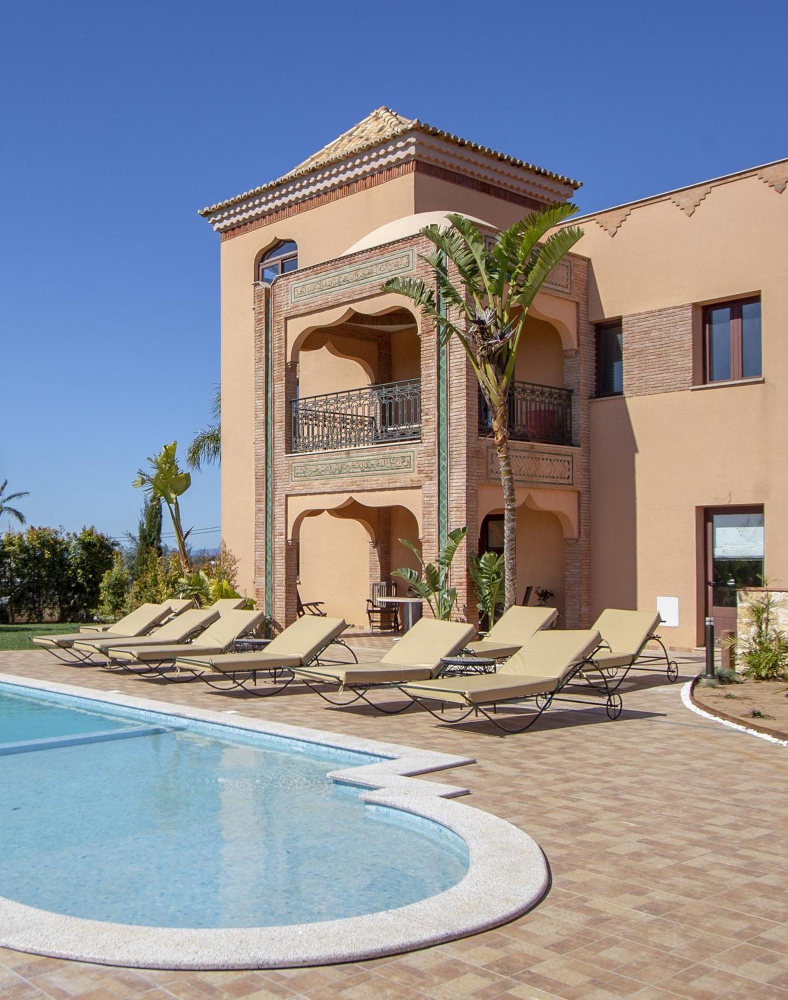 Al Karob Yoga Boutique Hotel Guia Kültér fotó